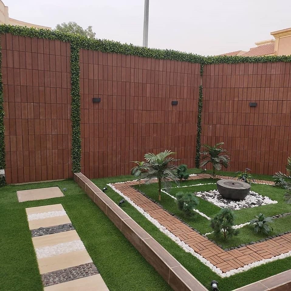 بديل الخشب مع العشب الصناعي
