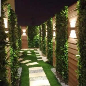 بديل الخشب مع العشب الصناعي