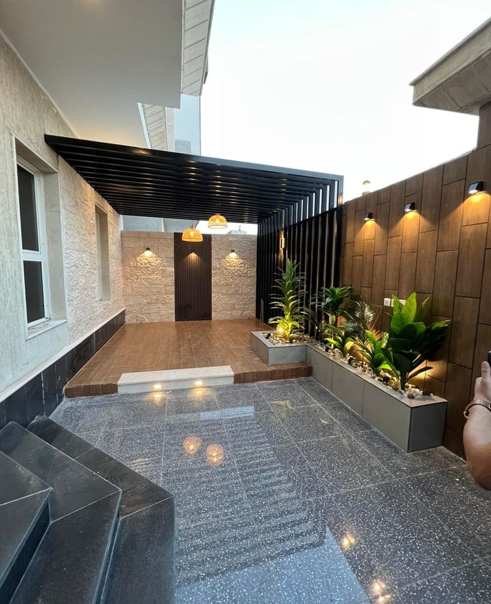 تصميم حدائق مودرن بسيطه صغيره وكبيره